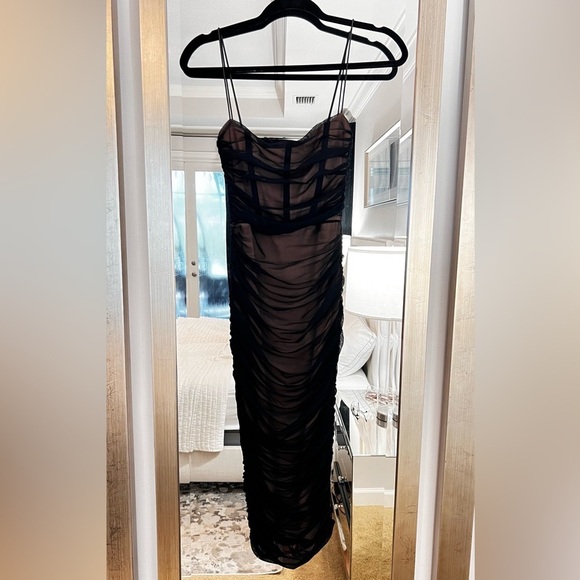 Nookie Mecca midi black dress- size medium - Picture 4 of 6